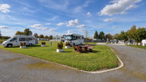 Caravan-Park-stellplatz